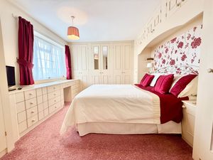 Photo 10- click for photo gallery